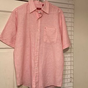 IZOD Men’s Button Down Short Sleeve Shirt Size M Pit to Pit 25 Length 30